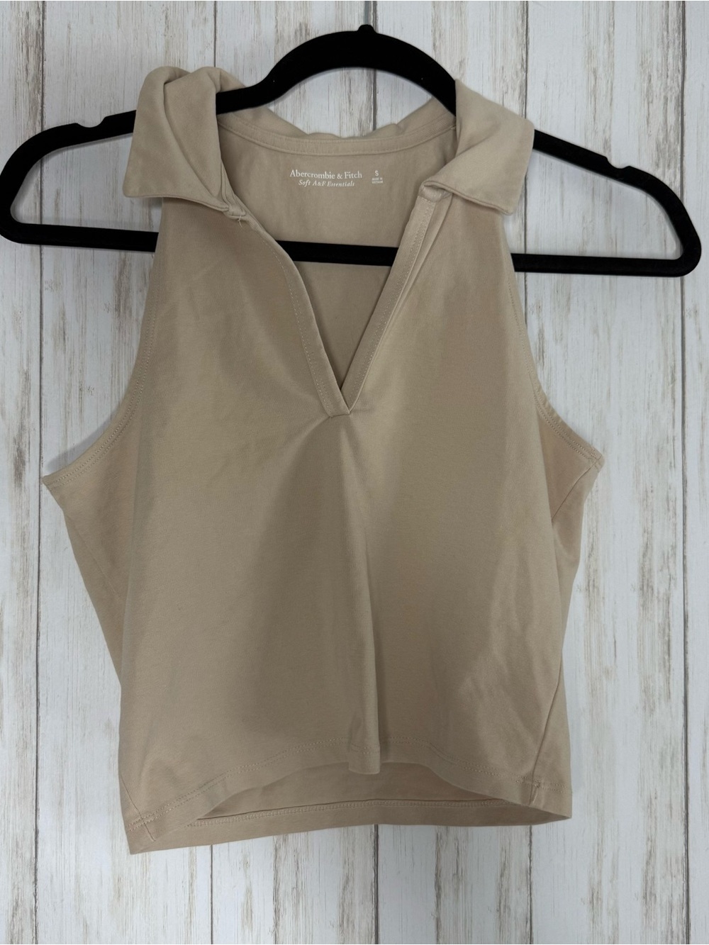 Abercrombie & Fitch Beige Classic Sleeveless Crop Tank Small